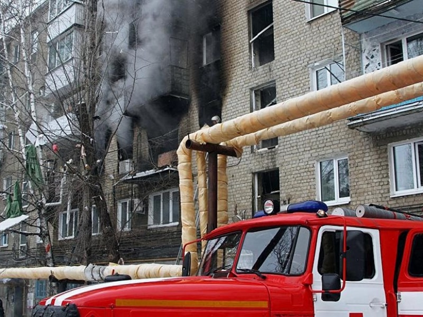 Новости Москва - Хлопок газа произошел в многоэтажном жилом доме на юге  столицы